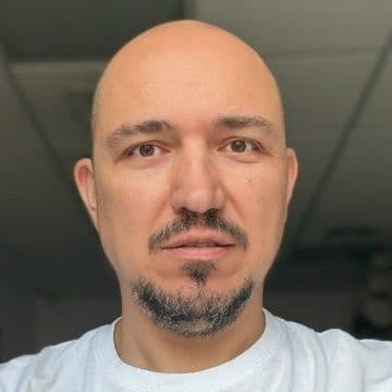 Михаил Соломонов